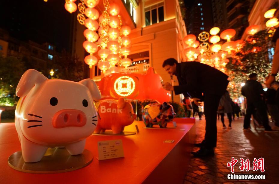 香港打造新春步行街 红红火火迎猪年