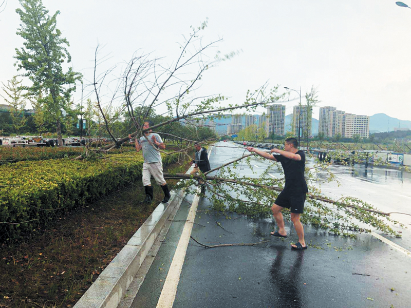 各乡镇(街道)多举措积极应对强对流天气