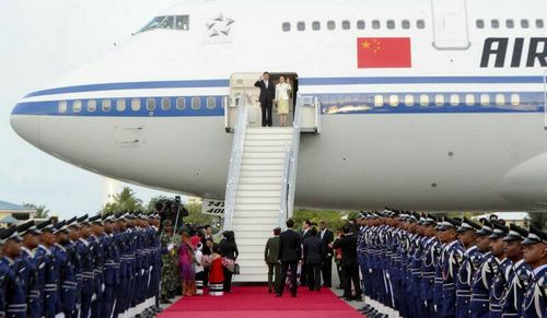 习近平抵达马尔代夫中国国家主席42年来首访