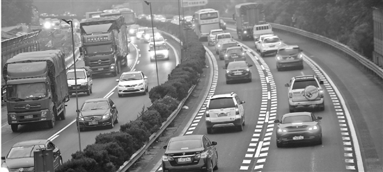 常走绕城 过路费掏到手抖 城市在长大 这笔账该再算算了
