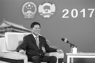 昨天中午，全国人大代表、市人大常委会主任王金财在京接受专访。 