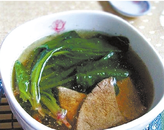   菠菜猪肝汤