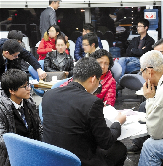 今年3月杭州二手房量价齐升 有人买进卖出4个月就赚近40万元