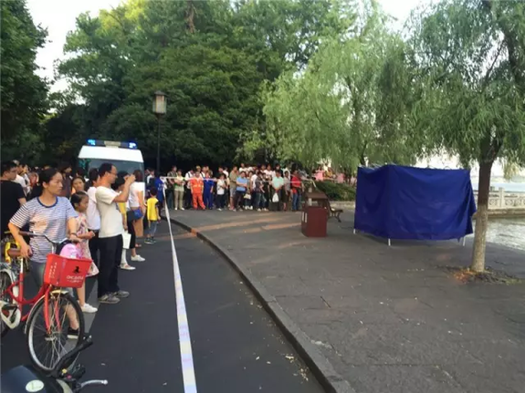 昨天傍晚 西湖捞起一男尸！