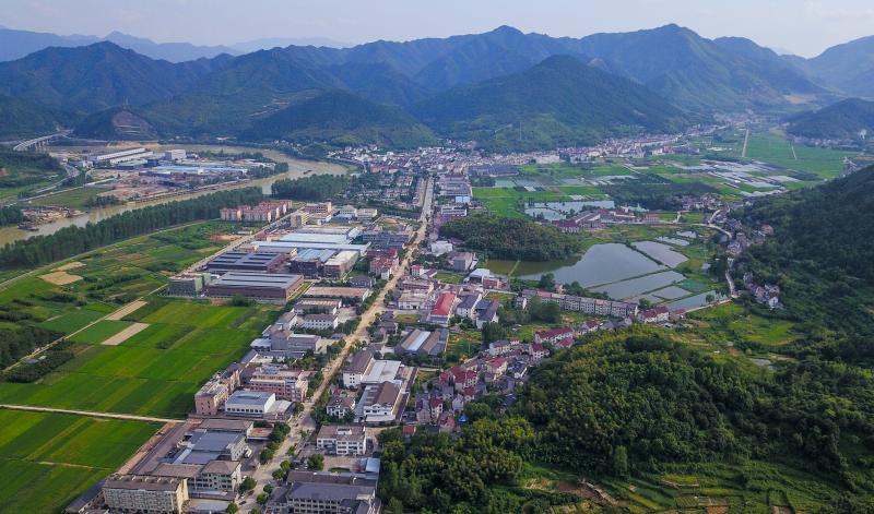 "鸡毛换糖"撬动基层社会治理新格局_桐庐新闻网